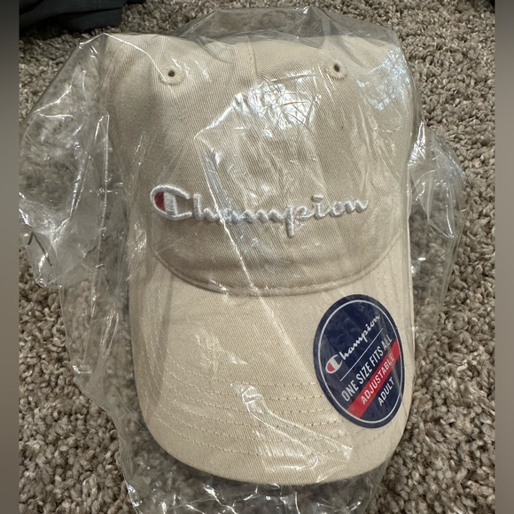 Champion hat - Picture 3 of 5